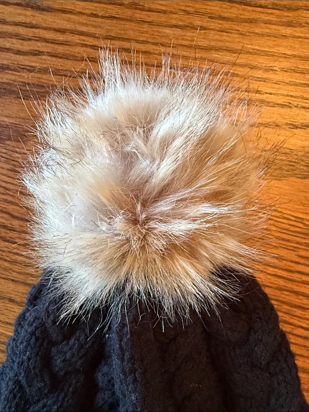 Pendleton Cable Knit Beanie Faux Fur Pom lambs Wool Blend Black